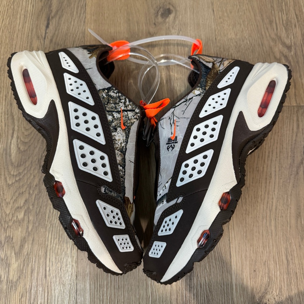 Nike Air Max Sunder Realtree Camo Brown Orange Sneakers Women's 7 IB2476-100 - Picture 4 of 9